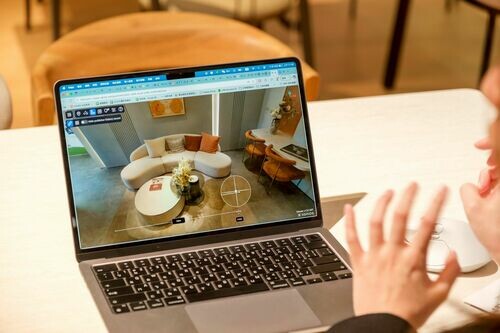 知識不再稀缺，思考與內化才是價值。 丟掉舊的「專業」定義：在 AI 時代，真正要學的是「體驗力」與「整合力」