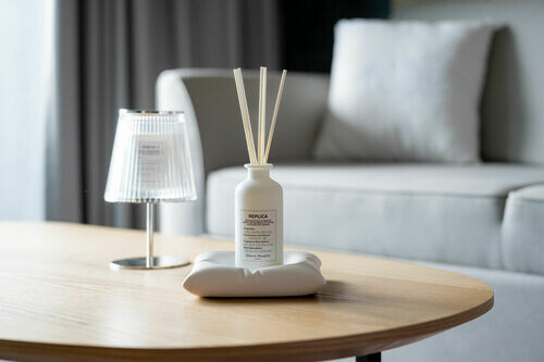 Maison Margiela Fragrances 攜手「漢來日月行館」推出「慵懶週末」限定房型 六月一日起，邀請旅人在日月潭畔共度夏日慵懶假期