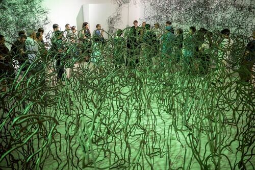 劉柏村首次新加坡雕塑個展《作為人：經驗場域的鍛造》 於 Helutrans Artspace 開展 與新加坡雙年展同步揭幕