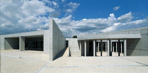 當代溝通的先鋒與遺產：FABRICA Off the Record 檔案展台北開幕 聚焦《COLORS》雜誌 一場關於創意自由與社會責任的跨時空對話