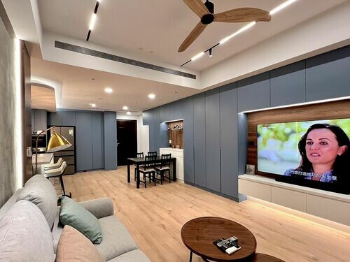 景美設計師自宅：以德國 Meister 超寬地板，撐起一家四口的日常詩意