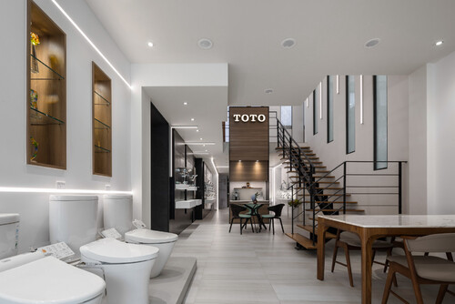 Bath．Charm 浴．韻